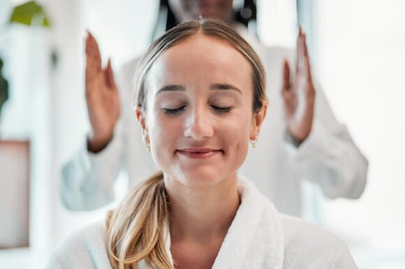 Holistic Beauty: How Natural Spa Facials Nourish Mind and Skin